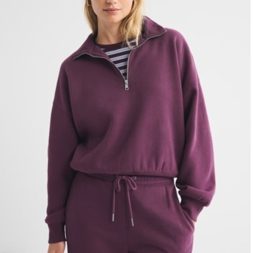 Abercrombie & Fitch SoftAF Max Essentials Quarter Zip Plum Purple Sweatshirt S
